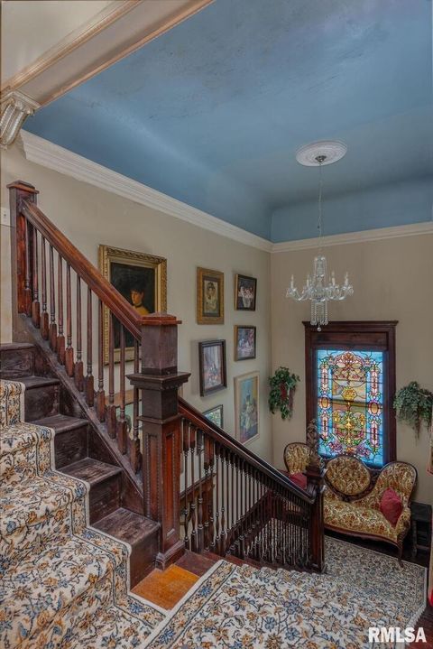 Tiny photo for 817 W 7TH Street, Davenport, IA 52802 (MLS # 12587066)