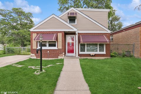 4613 S Laramie Avenue Chicago IL 60638