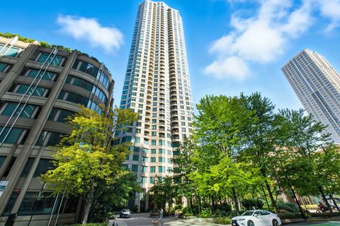 Tiny photo for 400 N La Salle Street #1705, Chicago, IL 60654 (MLS # 12498306)
