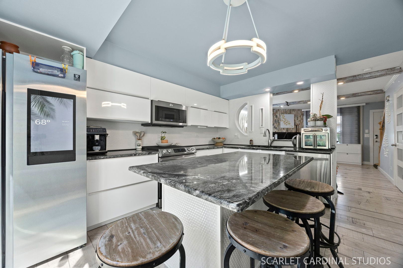 424 Kensington Court