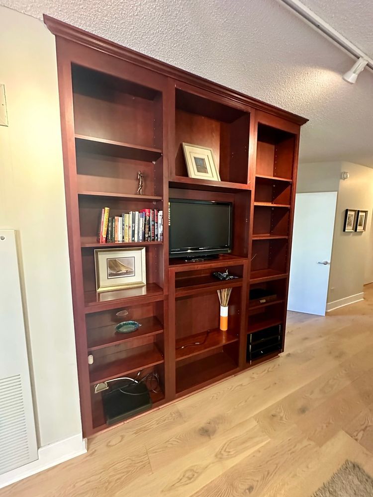 222 N COLUMBUS Drive 1407