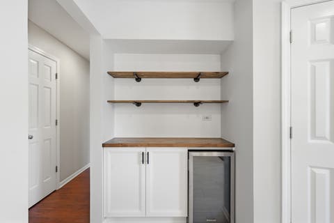 Tiny photo for 714 N 2nd Avenue, Villa Park, IL 60181 (MLS # 12685216)