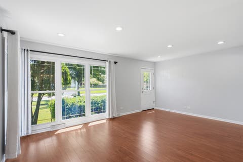Tiny photo for 714 N 2nd Avenue, Villa Park, IL 60181 (MLS # 12685216)