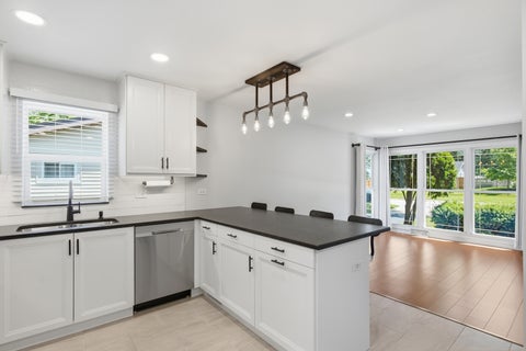 Tiny photo for 714 N 2nd Avenue, Villa Park, IL 60181 (MLS # 12685216)