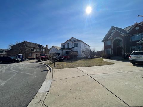 Tiny photo for 235 Plainfield Court, Vernon Hills, IL 60061 (MLS # 12585662)