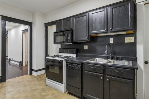 Tiny photo for 615 GATES Avenue, Aurora, IL 60505 (MLS # 12783809)
