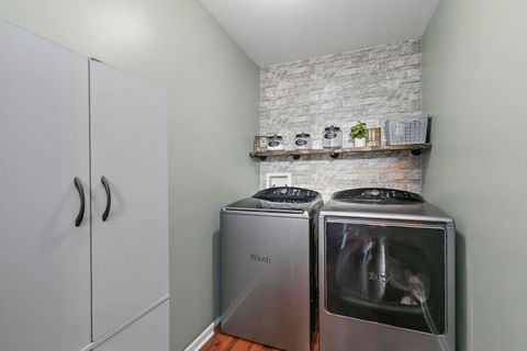 Tiny photo for 39 W Bluebell Avenue, Cortland, IL 60112 (MLS # 12528290)