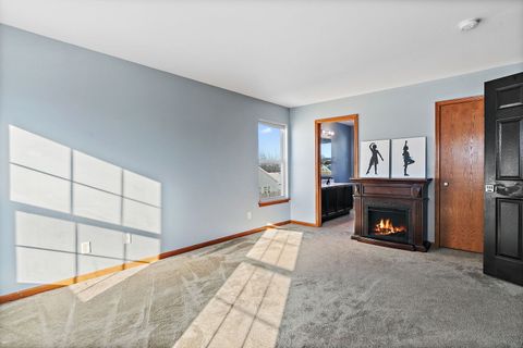 Tiny photo for 39 W Bluebell Avenue, Cortland, IL 60112 (MLS # 12528290)