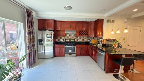 Tiny photo for 3521 S Parnell Avenue #C, Chicago, IL 60609 (MLS # 12647968)