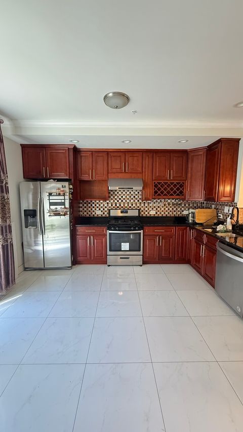 Tiny photo for 3521 S Parnell Avenue #C, Chicago, IL 60609 (MLS # 12647968)