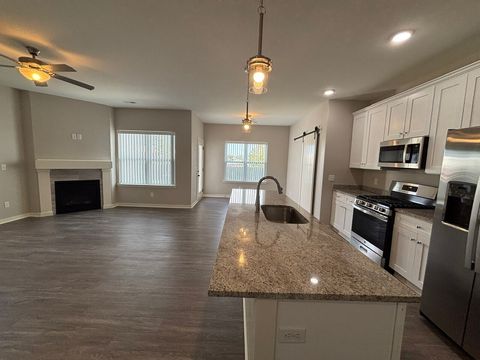 Tiny photo for 608 Anjali Court #L, Sycamore, IL 60178 (MLS # 12495325)