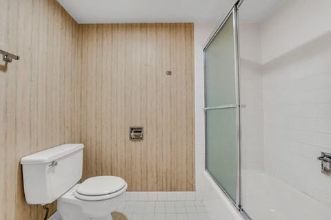 Tiny photo for 224 N Kenilworth Avenue #4D, Oak Park, IL 60302 (MLS # 12535932)