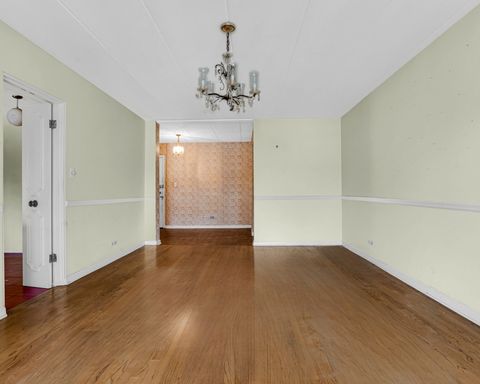 Tiny photo for 224 N Kenilworth Avenue #4D, Oak Park, IL 60302 (MLS # 12535932)