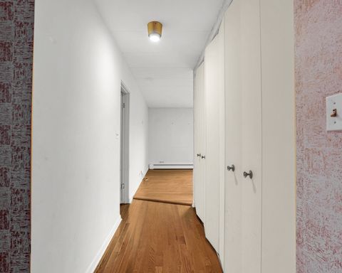 Tiny photo for 224 N Kenilworth Avenue #4D, Oak Park, IL 60302 (MLS # 12535932)