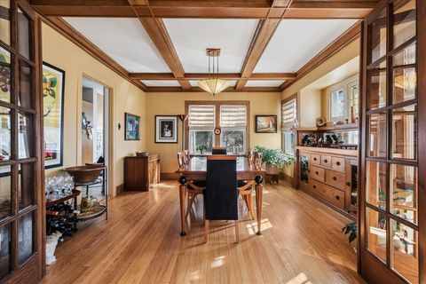 Tiny photo for 625 Arlington Avenue, Des Plaines, IL 60016 (MLS # 12589242)