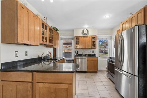 Tiny photo for 625 Arlington Avenue, Des Plaines, IL 60016 (MLS # 12589242)