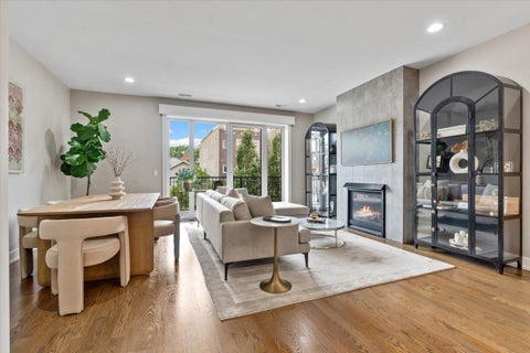Tiny photo for 815 N PAULINA Street #2N, Chicago, IL 60622 (MLS # 12757386)
