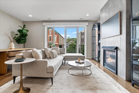 Tiny photo for 815 N PAULINA Street #2N, Chicago, IL 60622 (MLS # 12757386)
