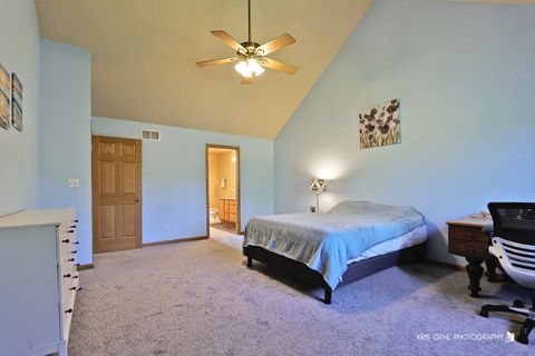 Tiny photo for 1916 Sunshine Court, Zion, IL 60099 (MLS # 12449143)