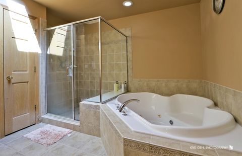 Tiny photo for 1916 Sunshine Court, Zion, IL 60099 (MLS # 12449143)