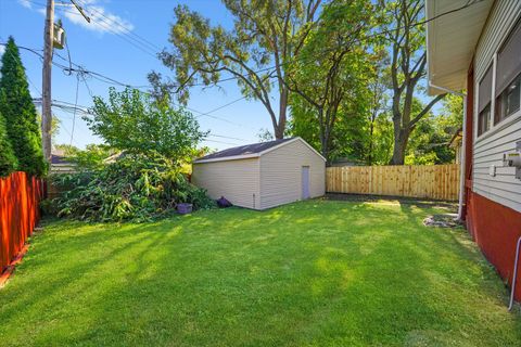 Tiny photo for 11127 S Wallace Street, Chicago, IL 60628 (MLS # 12474130)