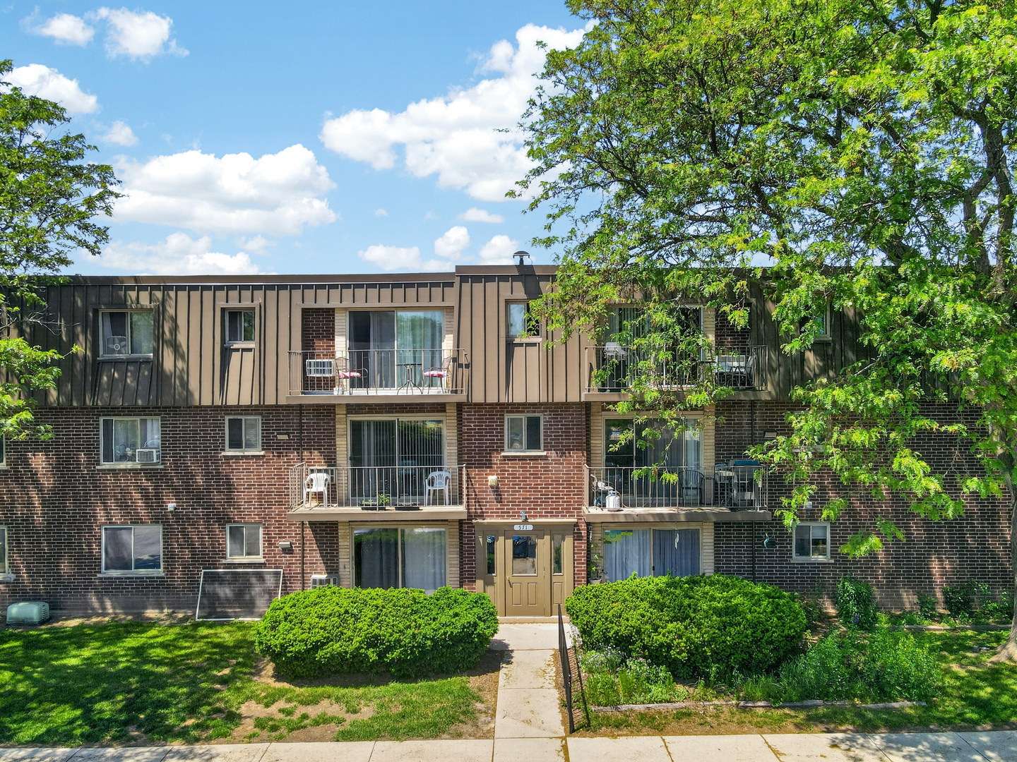 571 FAIRWAY VIEW Drive 3K