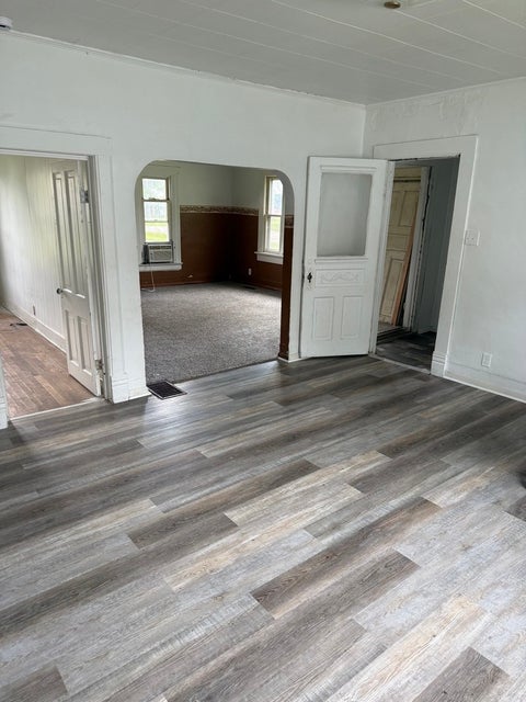 Tiny photo for 105 W Columbus Street, Sibley, IL 61773 (MLS # 12635654)