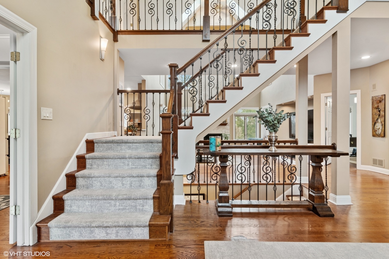 122 Ravine Lane