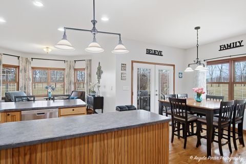 Tiny photo for 3920 Highview Drive, Crystal Lake, IL 60012 (MLS # 12581512)