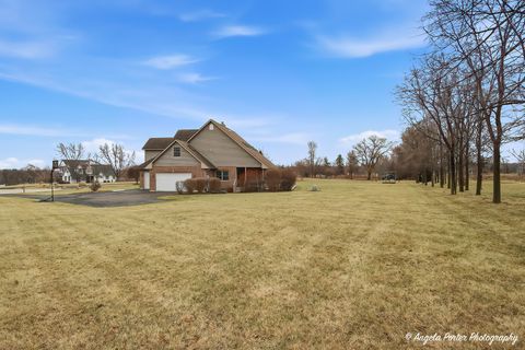 Tiny photo for 3920 Highview Drive, Crystal Lake, IL 60012 (MLS # 12581512)
