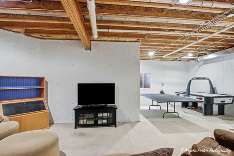 Tiny photo for 3920 Highview Drive, Crystal Lake, IL 60012 (MLS # 12581512)