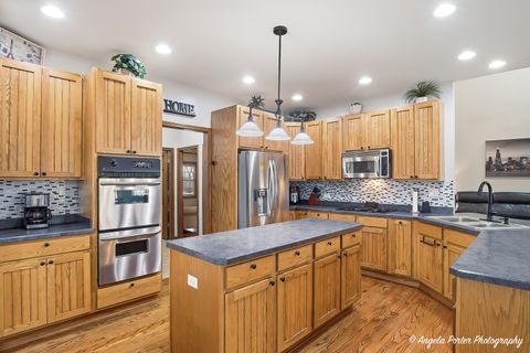 Tiny photo for 3920 Highview Drive, Crystal Lake, IL 60012 (MLS # 12581512)