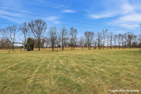 Tiny photo for 3920 Highview Drive, Crystal Lake, IL 60012 (MLS # 12581512)