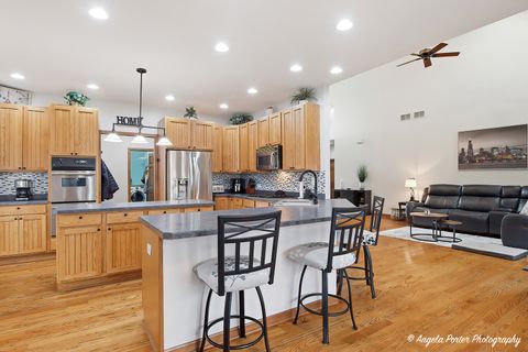 Tiny photo for 3920 Highview Drive, Crystal Lake, IL 60012 (MLS # 12581512)