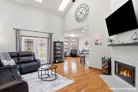 Tiny photo for 3920 Highview Drive, Crystal Lake, IL 60012 (MLS # 12581512)