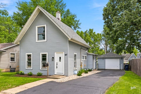 Tiny photo for 987 South Street, Elgin, IL 60123 (MLS # 12715630)