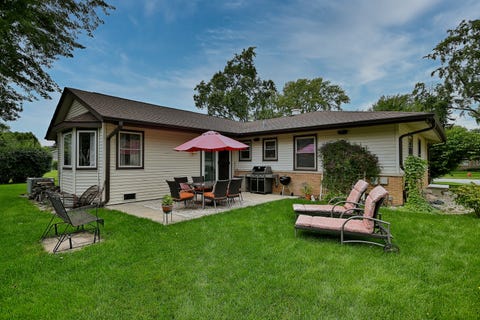 Tiny photo for 1157 Elmwood Lane, Elk Grove Village, IL 60007 (MLS # 12731670)