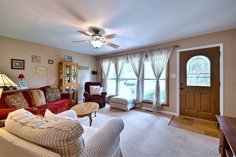Tiny photo for 1157 Elmwood Lane, Elk Grove Village, IL 60007 (MLS # 12731670)