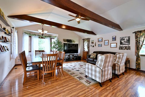 Tiny photo for 1157 Elmwood Lane, Elk Grove Village, IL 60007 (MLS # 12731670)