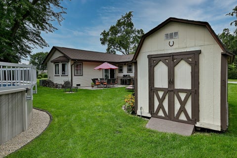 Tiny photo for 1157 Elmwood Lane, Elk Grove Village, IL 60007 (MLS # 12731670)