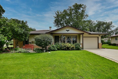 Photo of 1157 Elmwood Lane, Elk Grove Village, IL 60007 (MLS # 12731670)