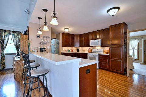 Tiny photo for 1157 Elmwood Lane, Elk Grove Village, IL 60007 (MLS # 12731670)