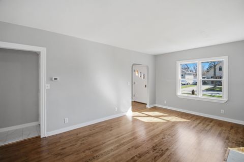 Tiny photo for 222 S Hudson Street, Westmont, IL 60559 (MLS # 12605138)