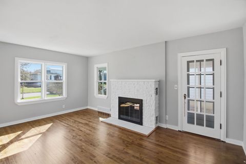 Tiny photo for 222 S Hudson Street, Westmont, IL 60559 (MLS # 12605138)