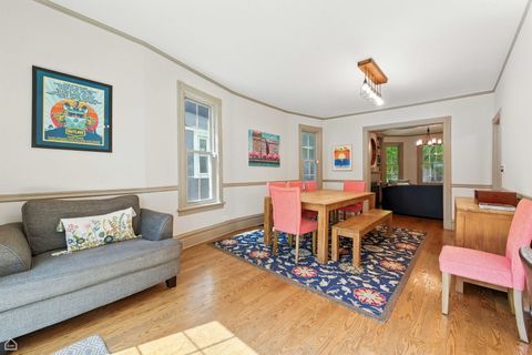 Tiny photo for 5729 S Harper Avenue, Chicago, IL 60637 (MLS # 12409365)