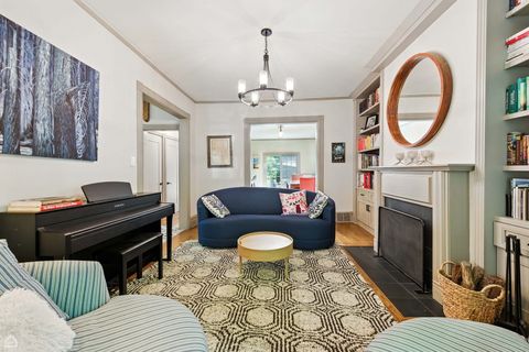 Tiny photo for 5729 S Harper Avenue, Chicago, IL 60637 (MLS # 12409365)