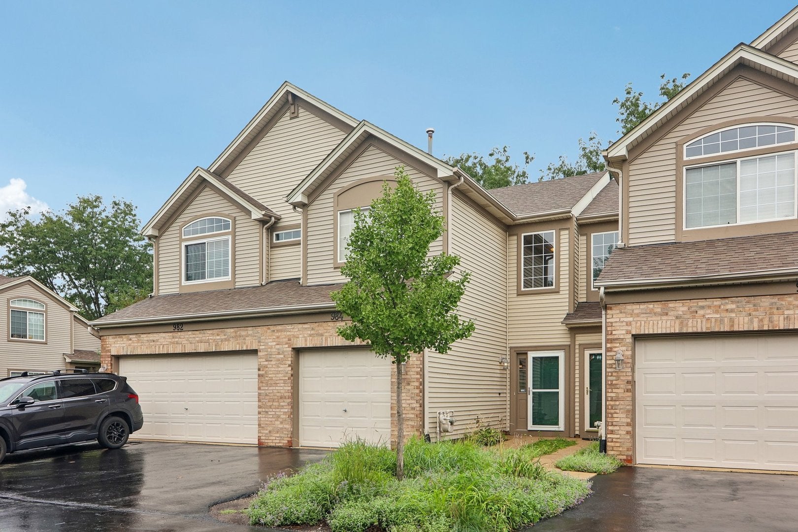 984 Parkhill Circle