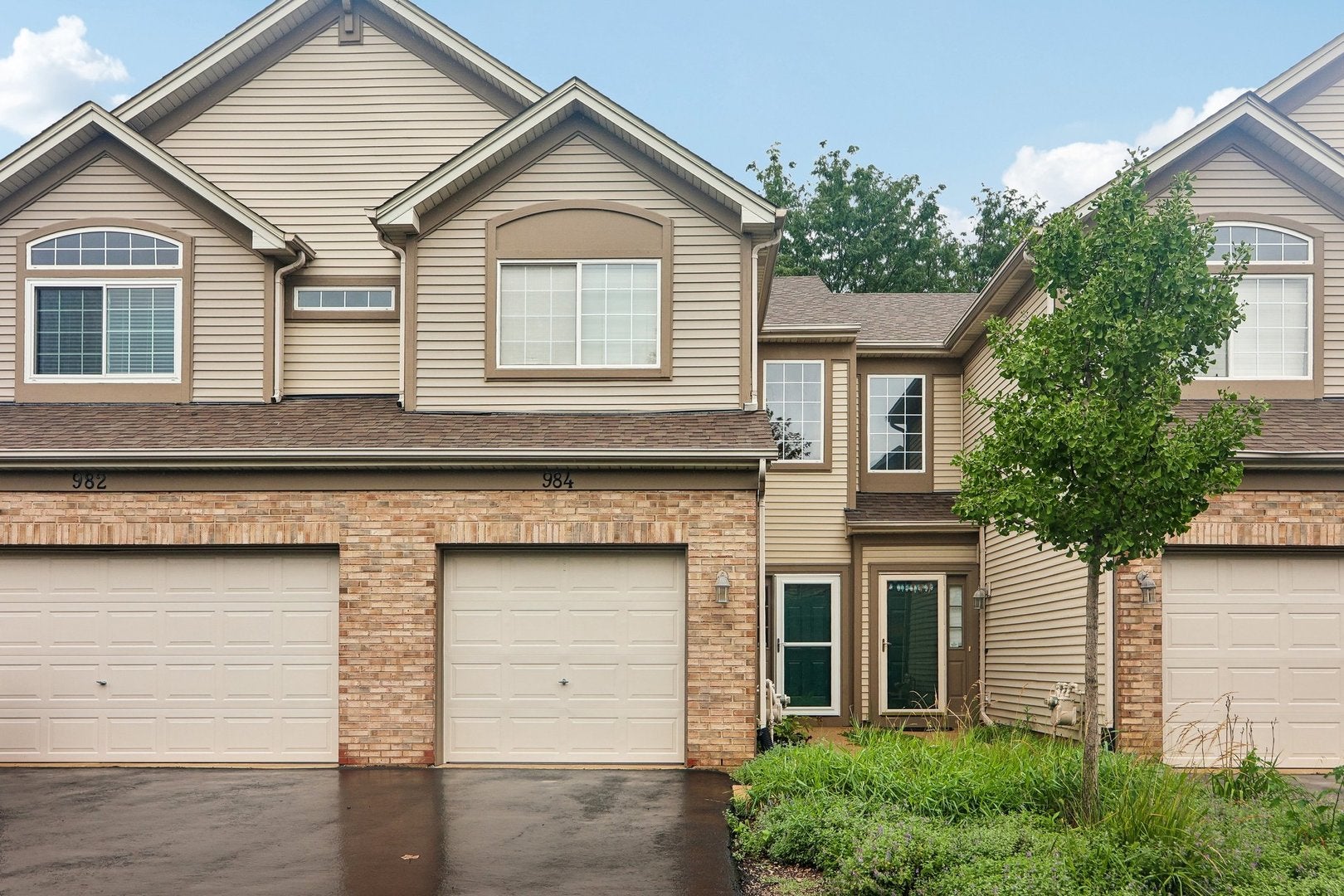 984 Parkhill Circle