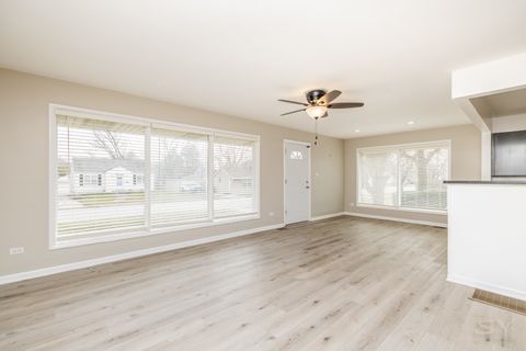 Tiny photo for 214 N Hunter Street, Thornton, IL 60476 (MLS # 12460108)