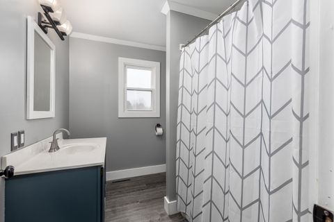 Tiny photo for 3 Wood Duck Lane, Ottawa, IL 61350 (MLS # 12591784)